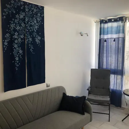 Aloe Laurent-gael Apartamento
