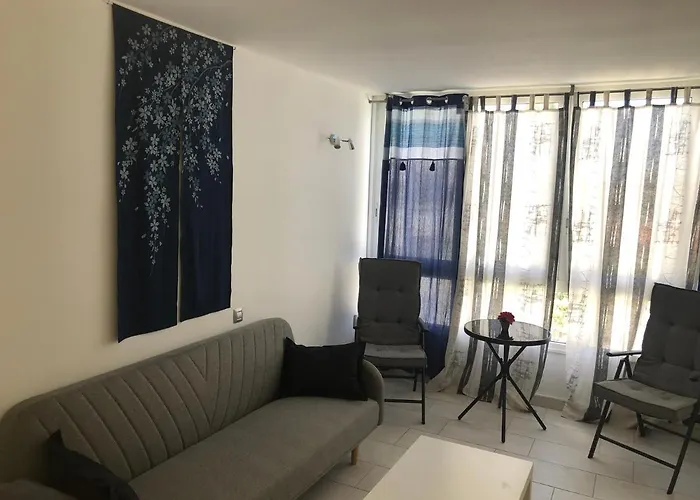 Apartament Aloe Laurent-gael *